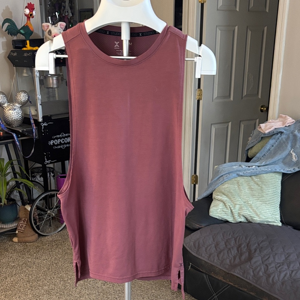 Cersei on SZ M Sleeveless Mauve Top